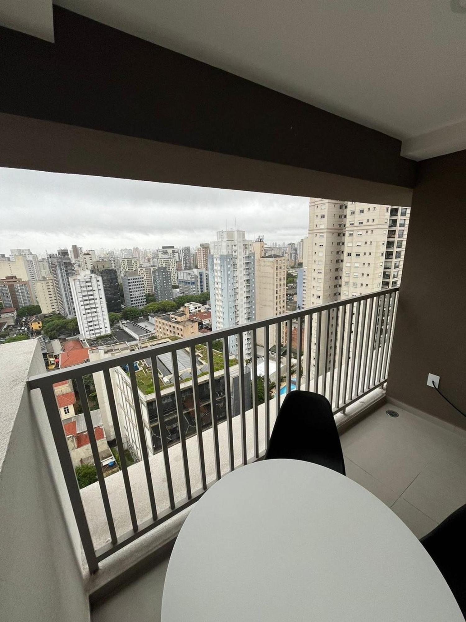 Mariana Lindo E Novo * São Paulo