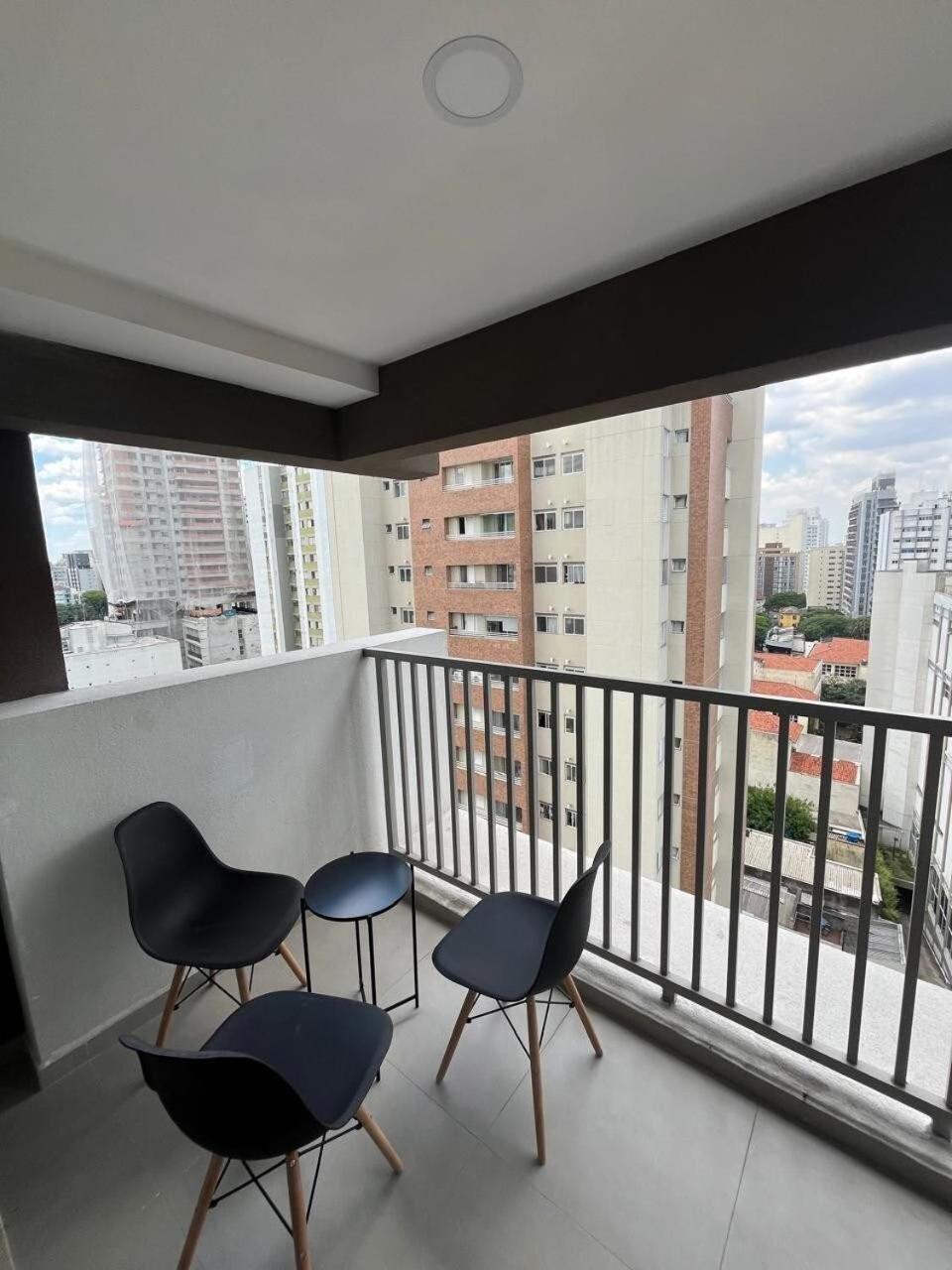 Mariana Lindo E Novo Apartamento
